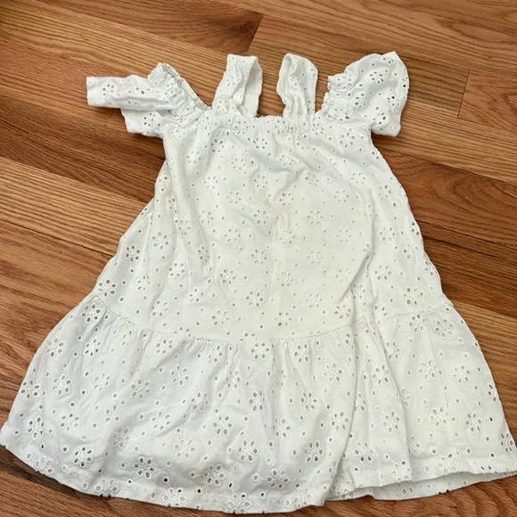 Zara | Dresses | Zara White Eyelet Dress | Poshmark